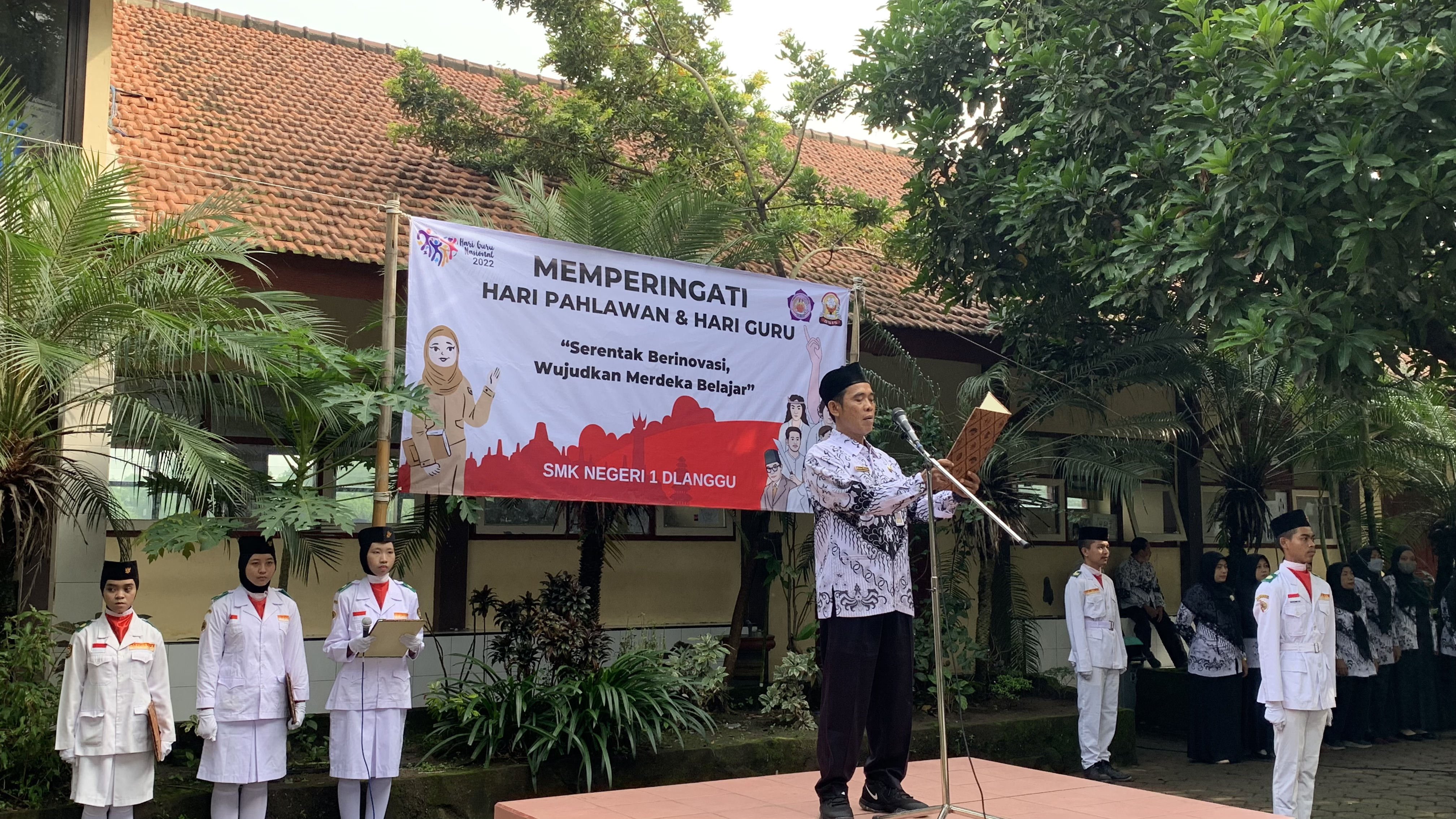 Kegiatan Peringatan HUT PGRI yang ke-77 